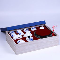 景德镇手绘青花茶具套装 传承与艺术的完美交融