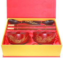 龙凤呈祥，情深碗筷——创意婚庆礼品新选择